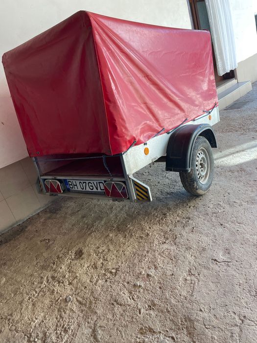 Vand remorcuța auto 750 kg