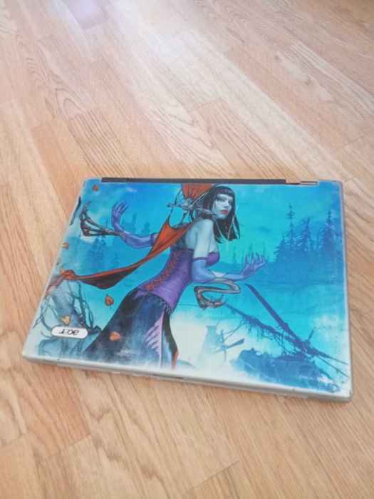 Продам срочно ноутбук асер