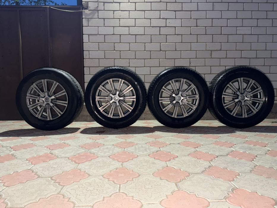 Продам диски LEXUS LX470/570