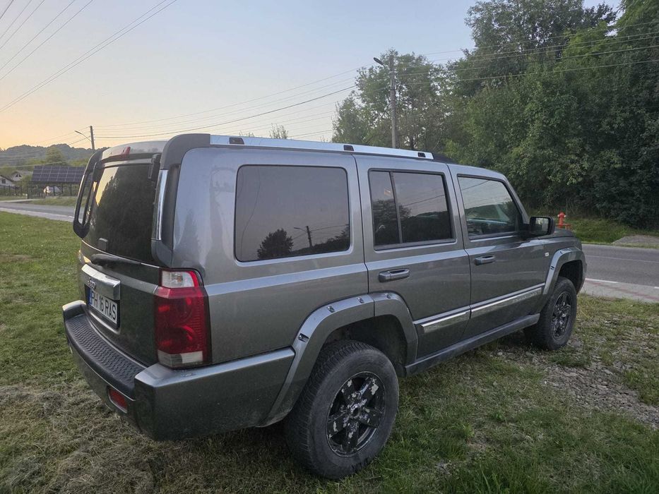Jeep Commander de vanzare