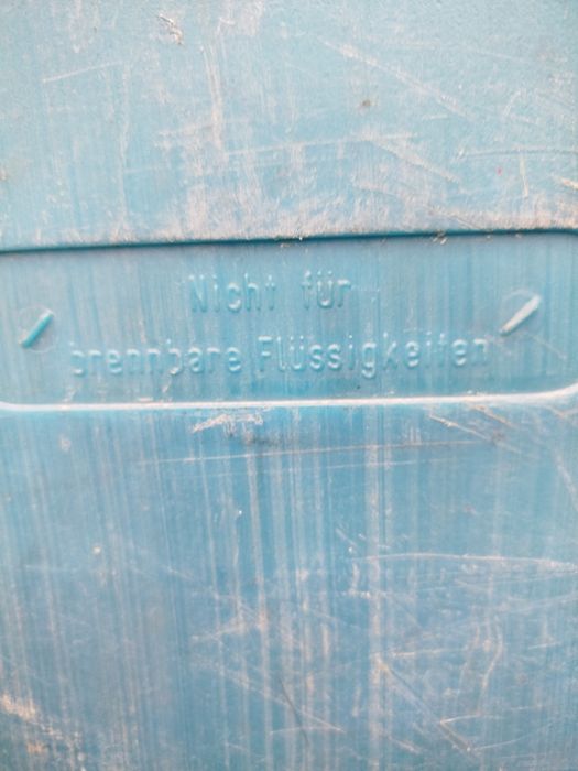 Канистра, бак на 100л.