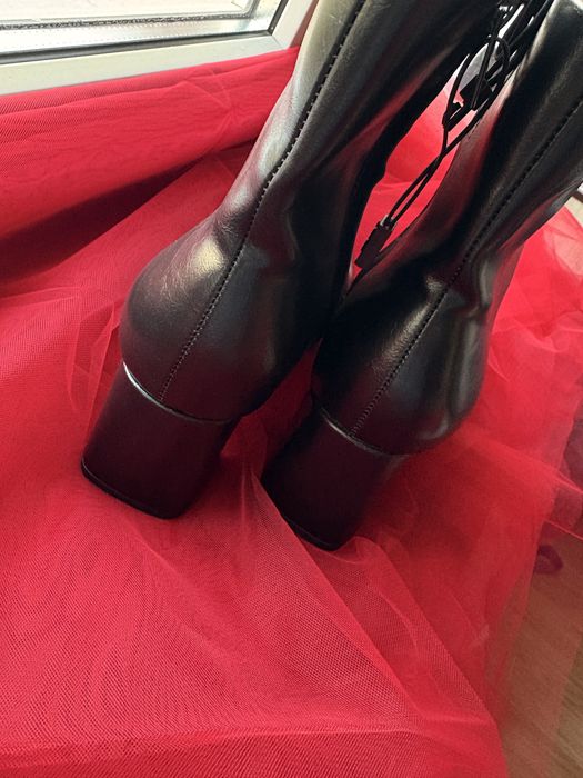 Полусапоги женские Zara