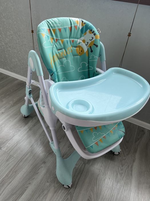 Детский столик для кормления