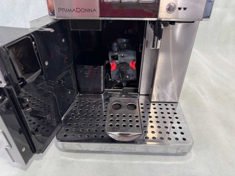 Кафемашина - Delonghi PrimaDonna ESAM6620 / 1350W, 15 bar, 1.8 l