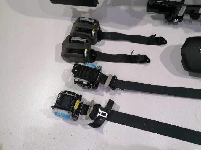 Renault Koleos II plansa de bord kit airbag volan pasager set centuri