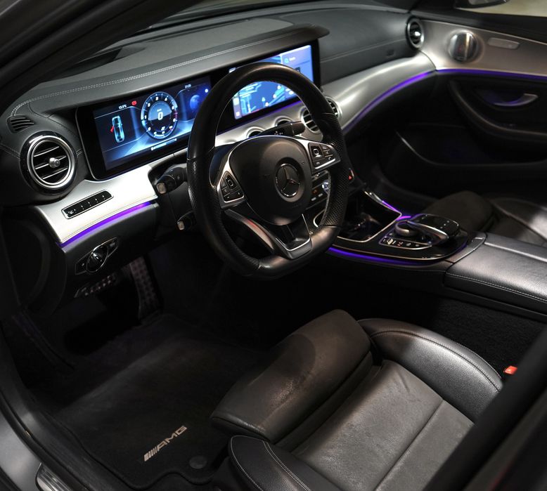 Mercedes Benz E220d AMG Line | Night Edition