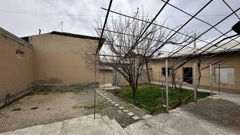 Продается ховли