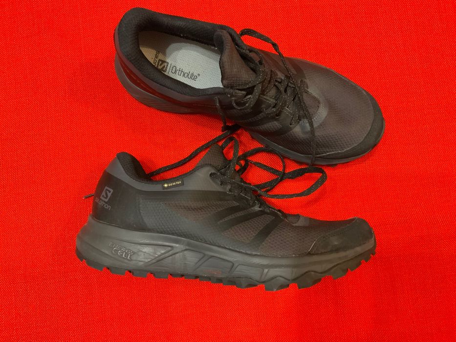 Salomon gore-tex-оригинални маратонки 42 номер