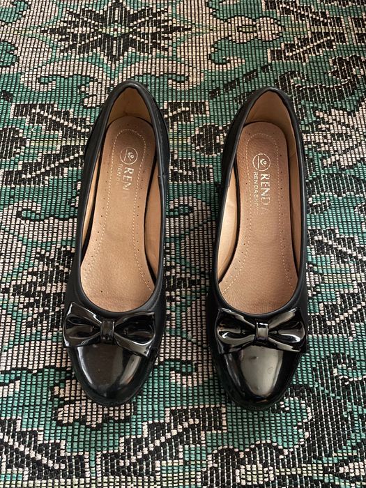 Дамски черни обувки