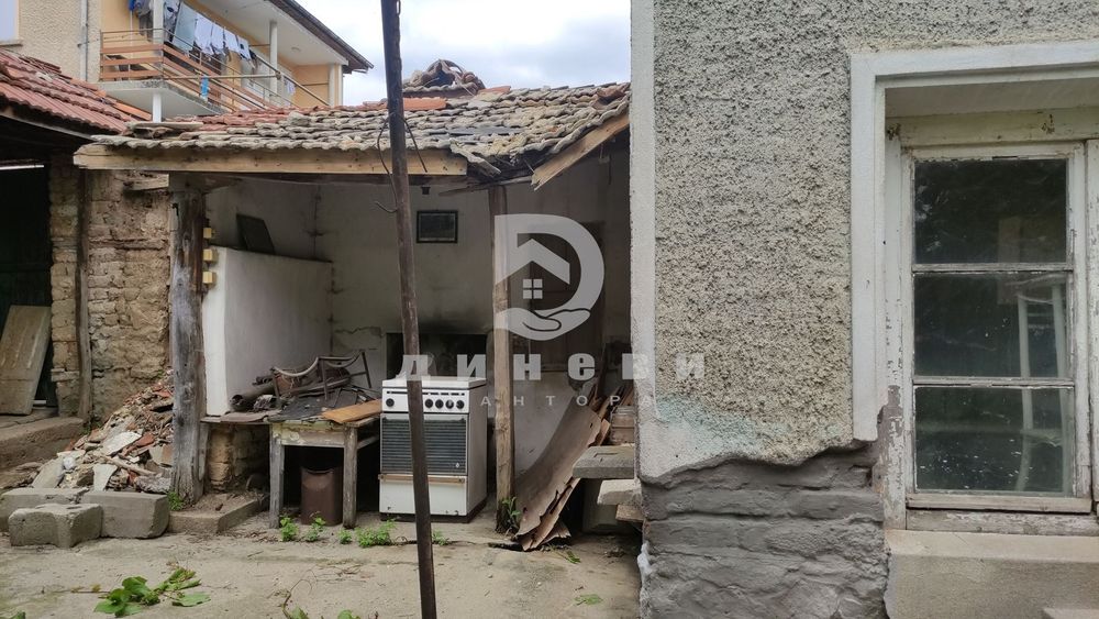 Продава се Къща в Мъглиж - 140 кв.м за 356 €/кв.м - Снимка #10
