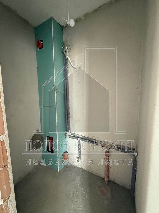 Продава се Тристаен апартамент в с. Белащица, Област Пловдив - 108 кв.м за 1400 €/кв.м - Снимка #2