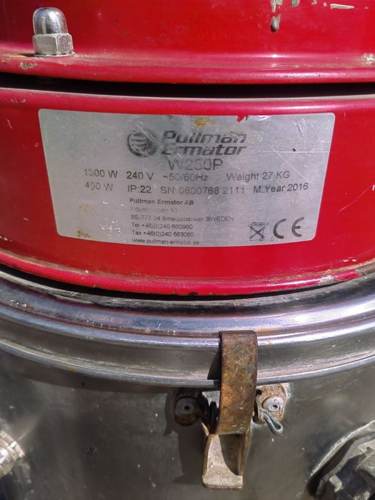 Vand aspirator industrial Pullman Ermator W250P