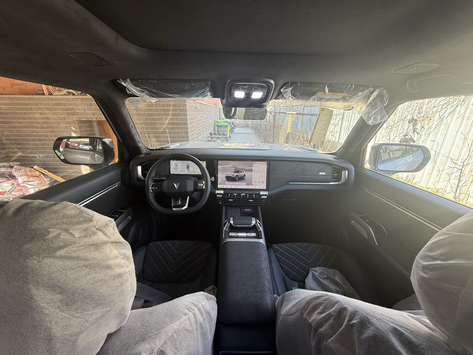 Продам  свежепригнаный Deepal G318