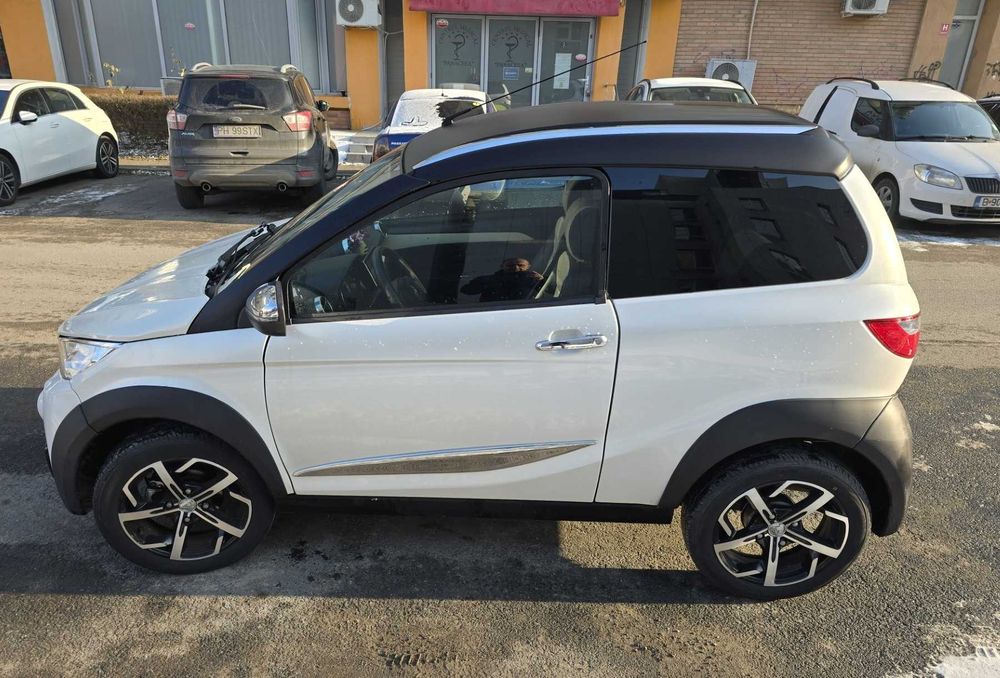 Aixam Crossline GT  15 CP , 4 locuri, Full Option, B1 16 ani