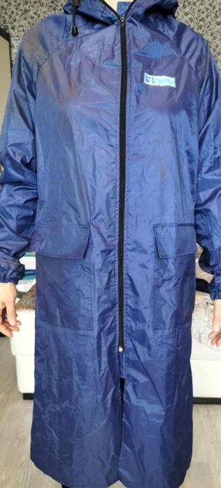 Дождевик плащ из прочного материала