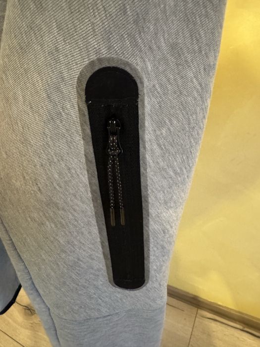 bluza nike tech fleece gri