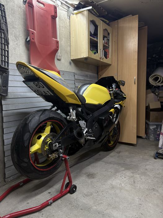 Suzuki GSX-R 600 K4