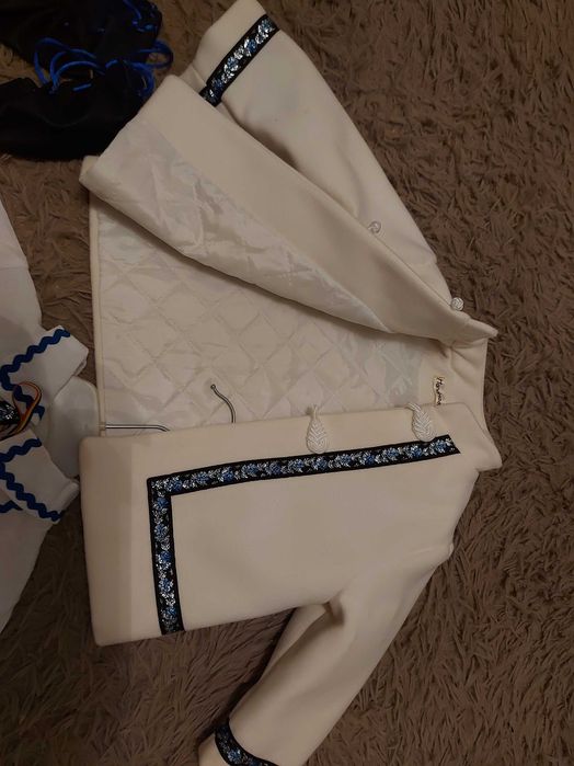 Costum popular pentru botez.