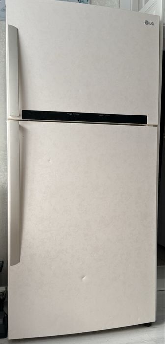 Большой холодильник lg
