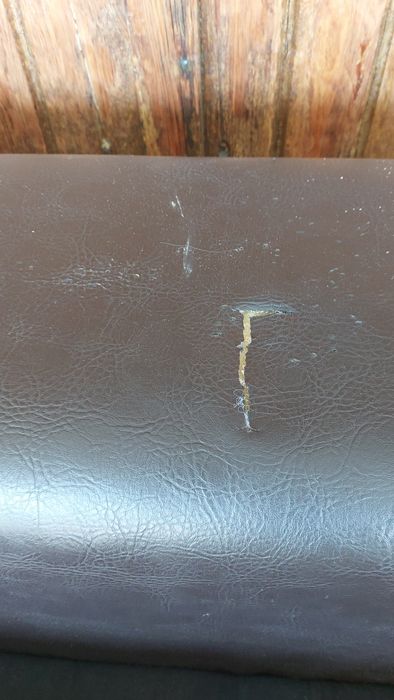 Продава се диван