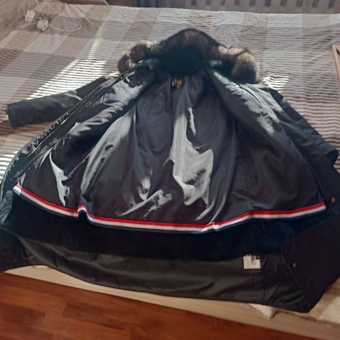 Продам парку натуральный мех