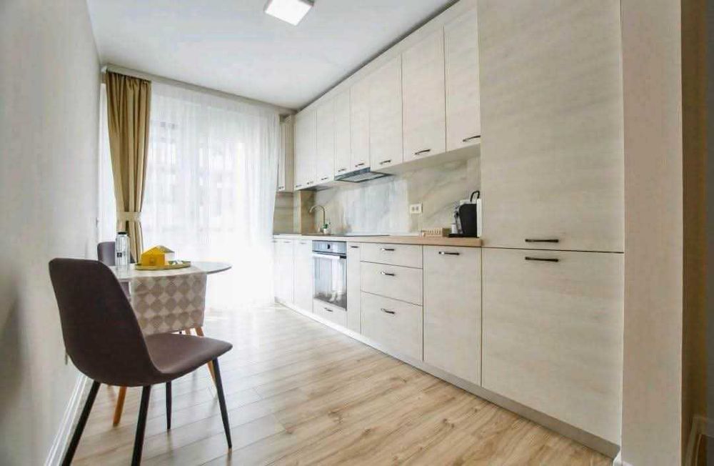 Chirie Apartament -Str. Ceyrat, Oradea