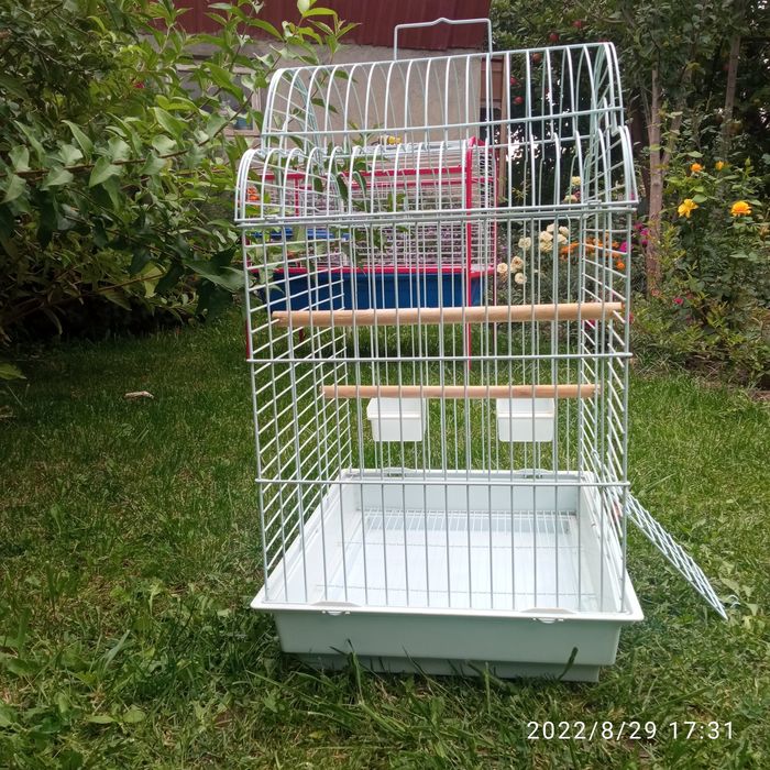 Клетка для средних птиц