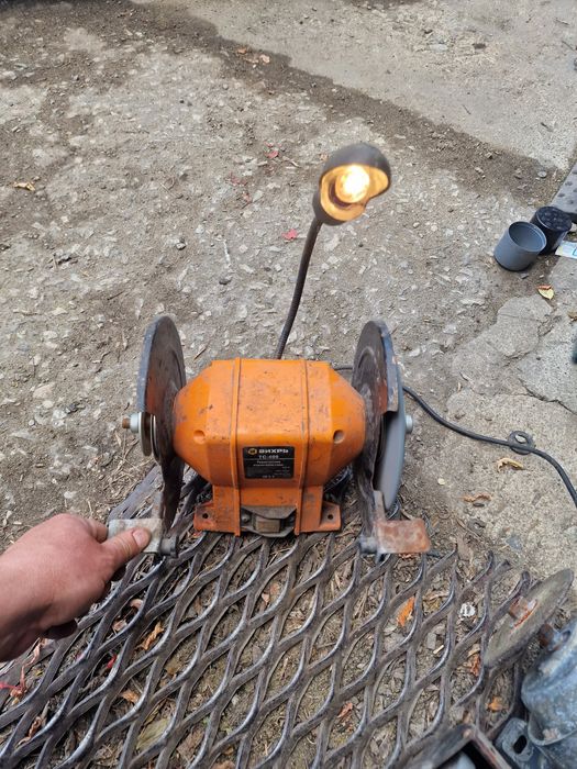 Наждак точило продам