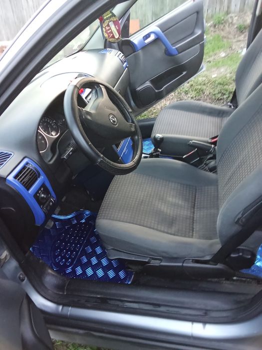 OPEL Astra 2004 — imagine 5