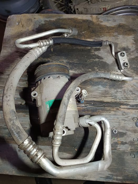 Компресор за климатик за Опел Мерива 1.6 бензин