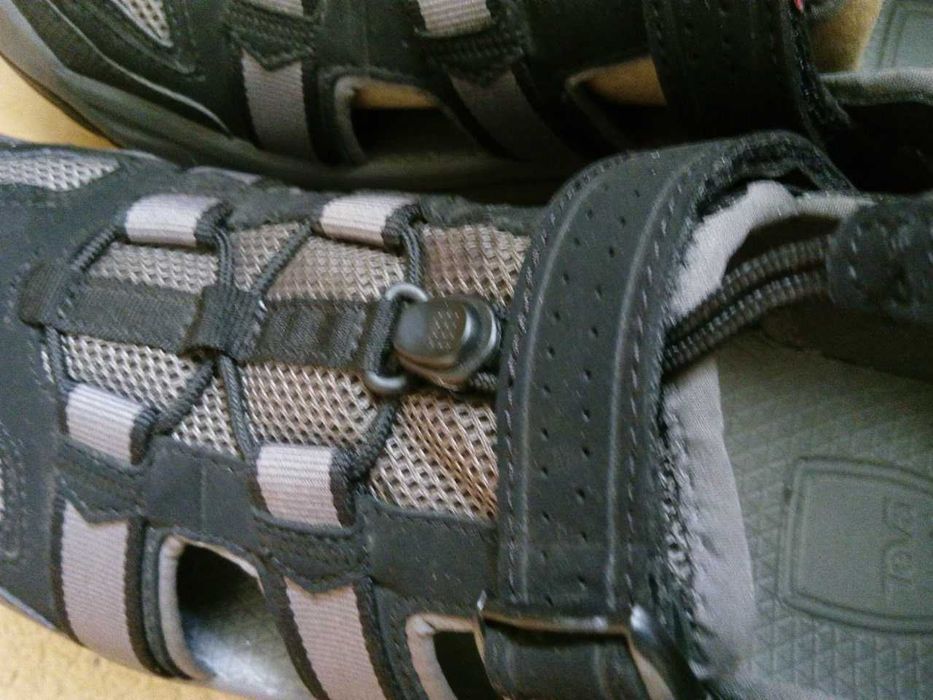 сандалии закрытые фирмы TEVA (США) EUR 47,(31 cm)