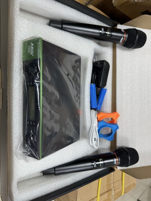 Радиомикрофон.