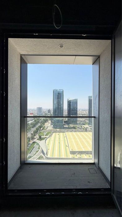 Продам 2ком квартира ЖК Nest one 21 этаж 40кв.м Вид на Хилтон