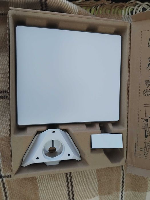 Продавам Starlink Mini (Gen 3) почти нов