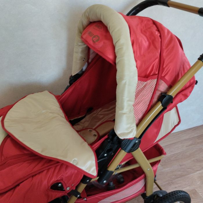 Коляска. продам.