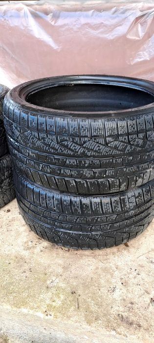 Vand anvelope de iarna,2 de 245/35r20 si 2 de 275/35r20 stare foarte b