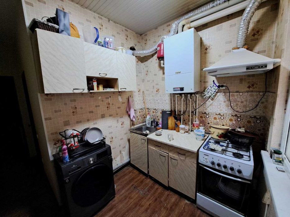 Продается 1в2-х ком. квартира. Карасу-6.