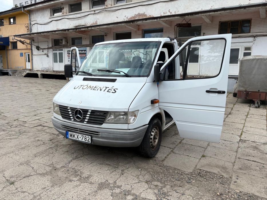 Mercedes Sprinter 99 2.9 autoplatforma