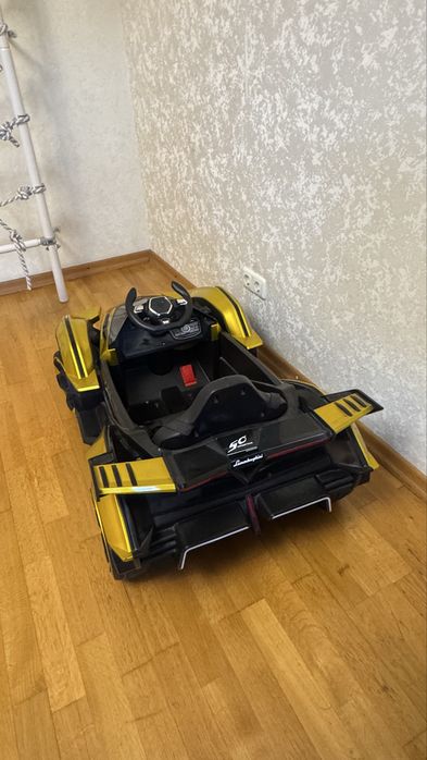 Электромашина Lamborgini