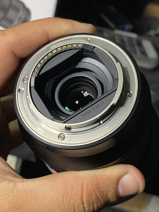 Samyang 14 mm f2.8 dlya sony