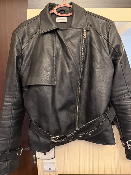 Geaca motivi piele , stil biker cu curea in talie