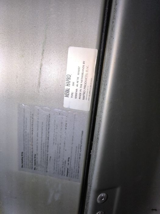 Продавам куфар (автобокс) за МПС.