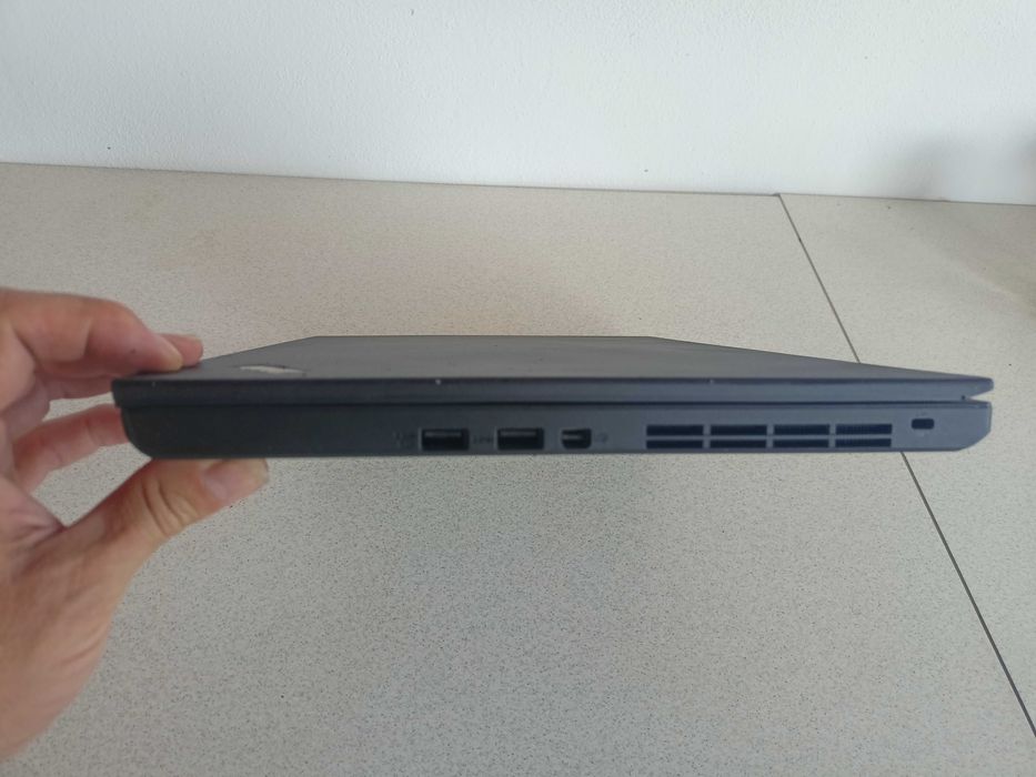 Laptop Lenovo T560 display 15,6 FHD I5-6300u ram 8gb SSD 256g