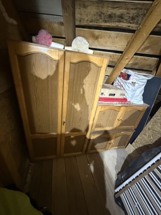 Vand mobila in stare buna