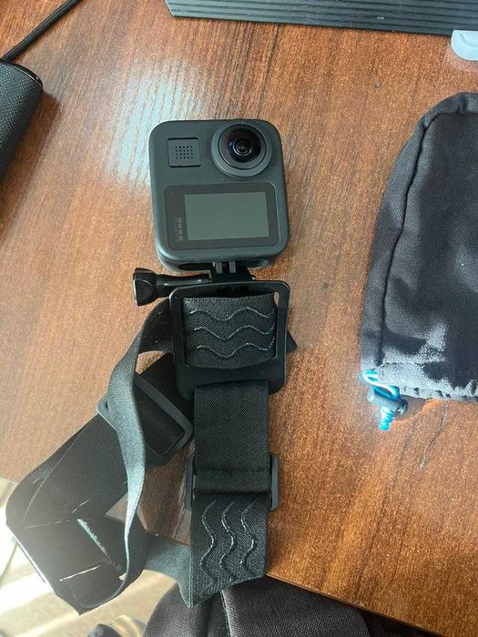 GoPro Max 360 с чехлом и защитными линзами