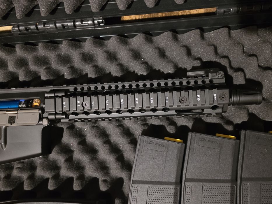 Еърсофт/Airsoft реплика Specna Arms SA - E19 EDGE  Daniel Defense