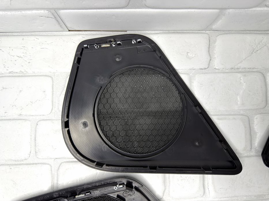 Решетки BOSE AUDI A6 C7 4G Комплект