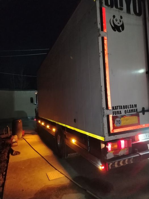 Isuzu Yuk avtomobili Mercedes benz sotiladi 10T lik
