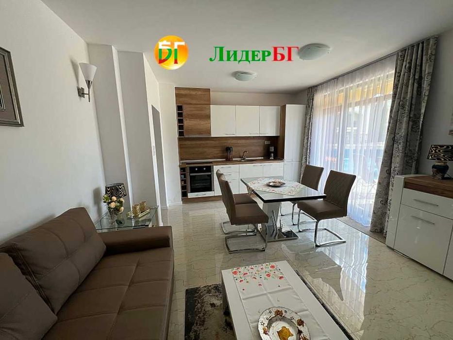 Продава се Тристаен апартамент в Свети Влас - 80 кв.м за 1813 €/кв.м - Снимка #2