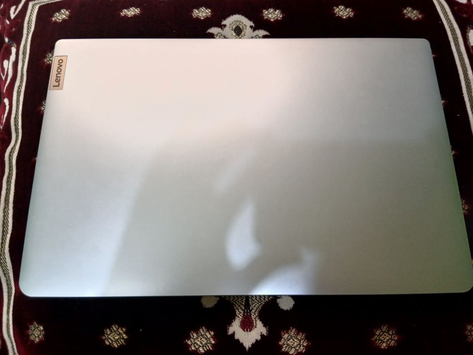lenovo ideapad 15.6